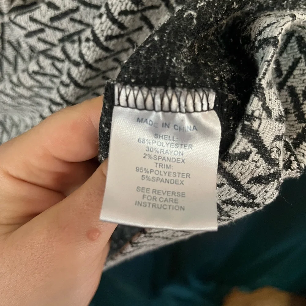 Tyler Boe Kim Knit Dress, Size XS, Black and White Geo Print - Picture 4 of 5